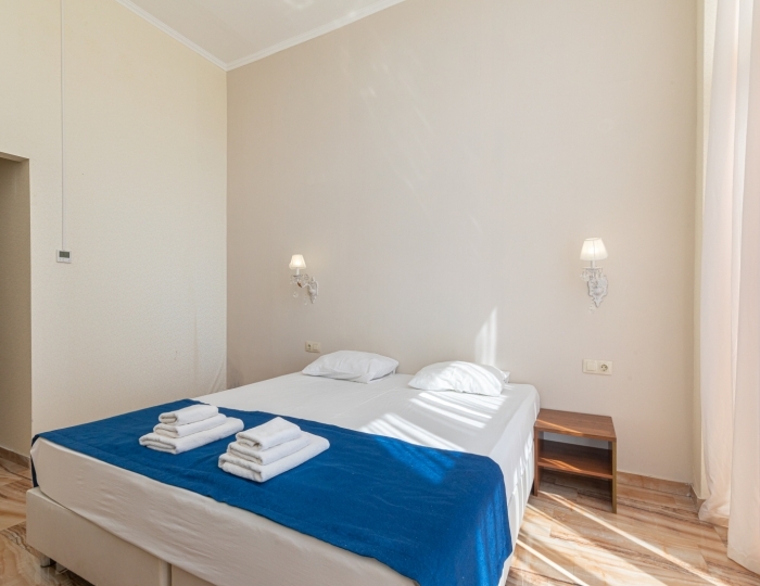 Комфорт 2-местный 1-комн. без б. - Отель «Европа» Гагра