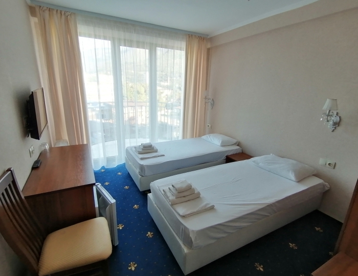 Семейный 4-местный коннект - Отель «Европа» Гагра